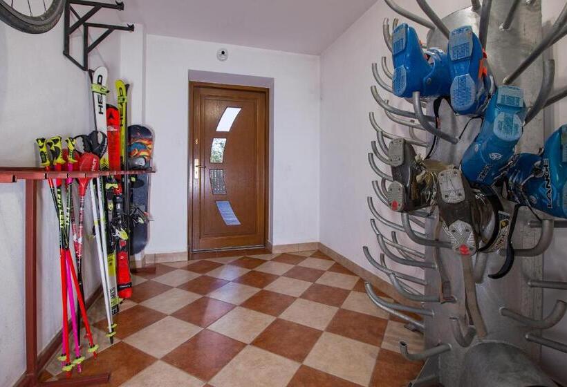 Пансион Willa Szmaragd   śniadania   Zniżki Na Termy   Sauna   Bilard   Stoki Narciarskie