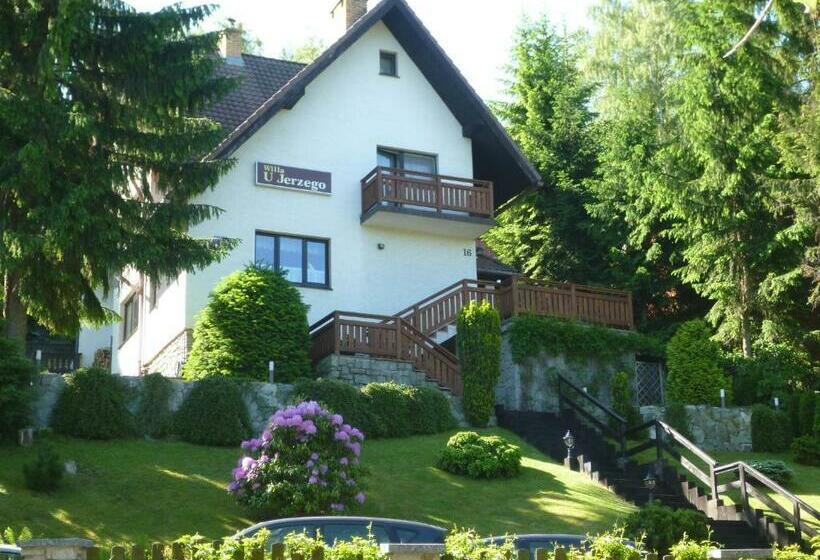 膳宿费 Willa U Jerzego