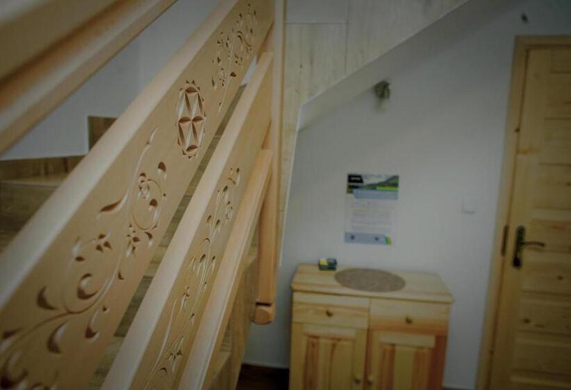 膳宿费 Willa W Dolinie Cichej Wody