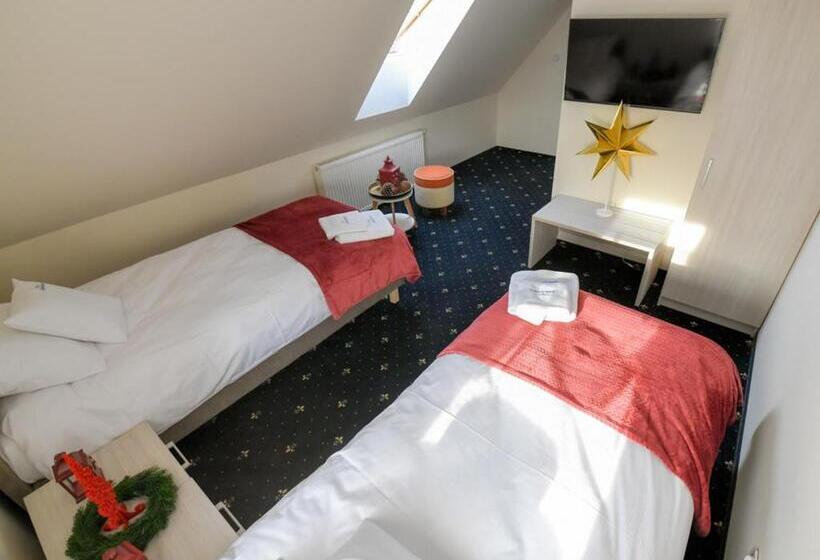 پانسیون Willa Ważka