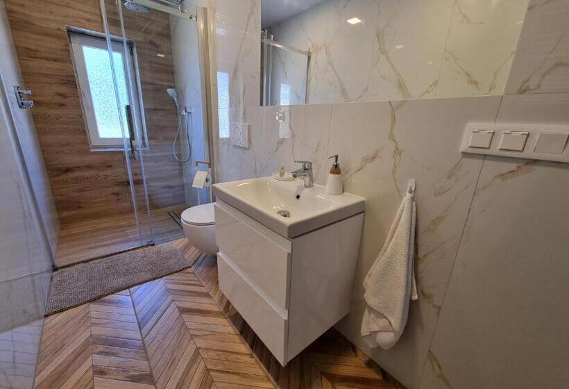 بنسيون Willa Zachodni Brzeg