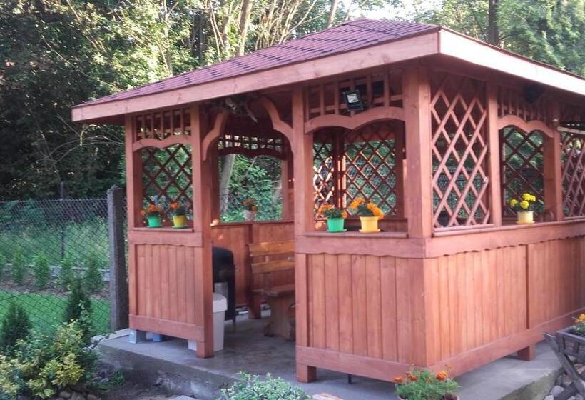 پانسیون Willa Zacisze