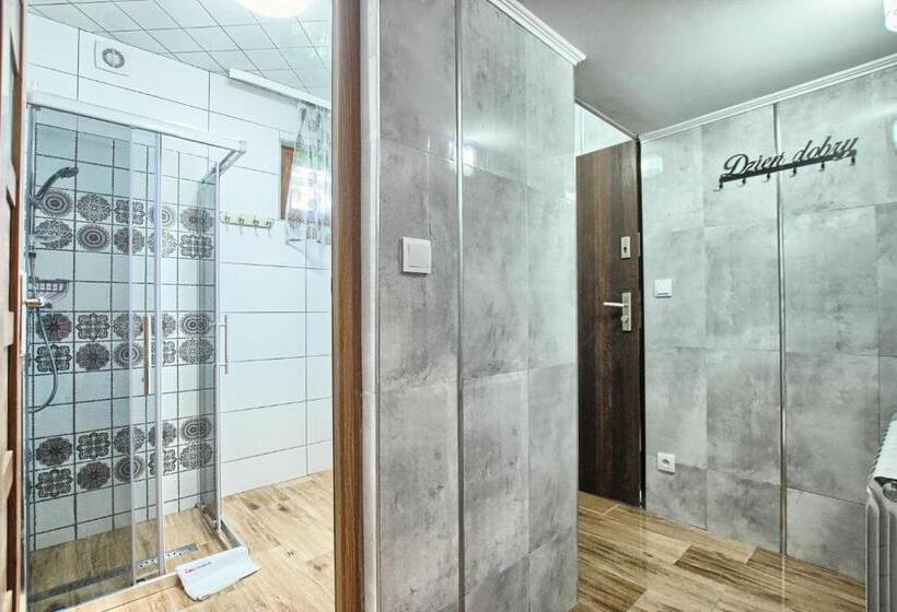 پانسیون Willa Zakobystra