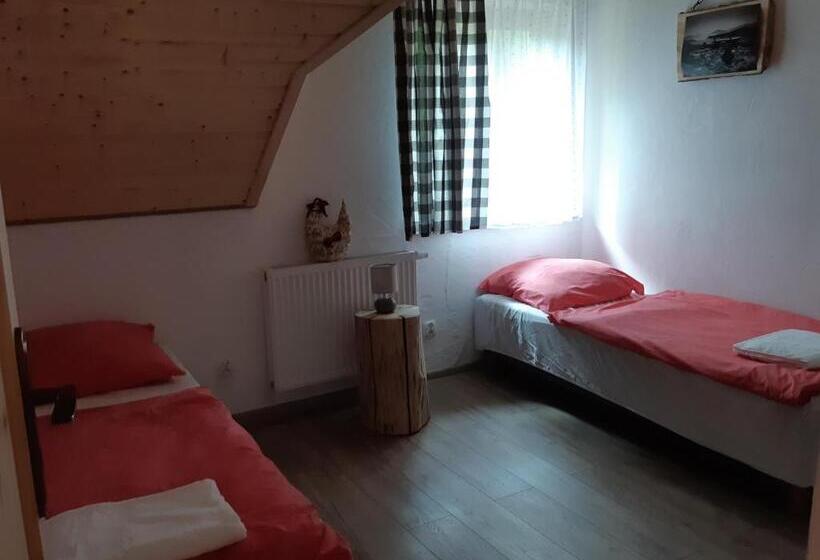 Пансион Zagroda Berezanka