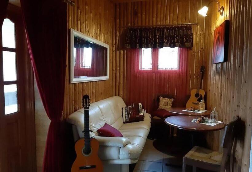 膳宿费 Zajazd Ponikiew   Noclegi Wadowice