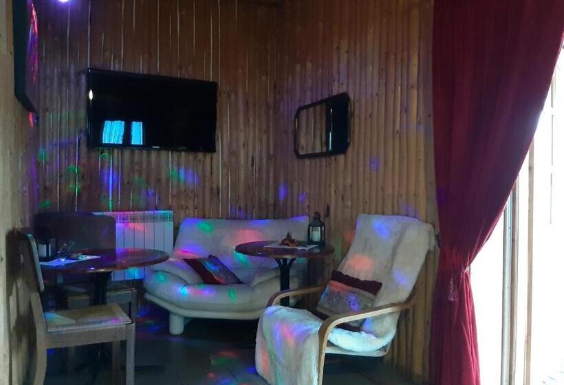 膳宿费 Zajazd Ponikiew   Noclegi Wadowice