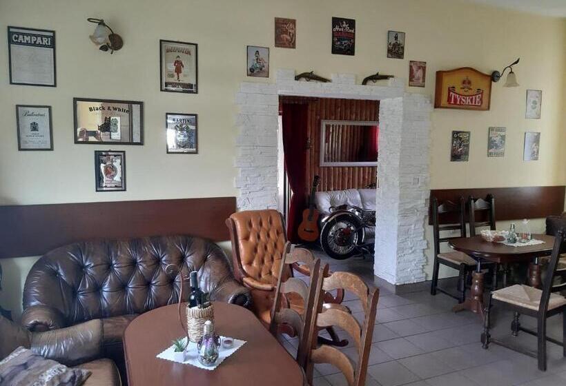 膳宿费 Zajazd Ponikiew   Noclegi Wadowice