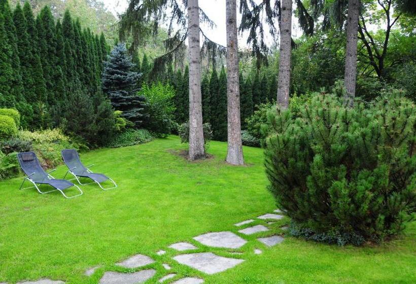 Pensjonat Willa W Parku