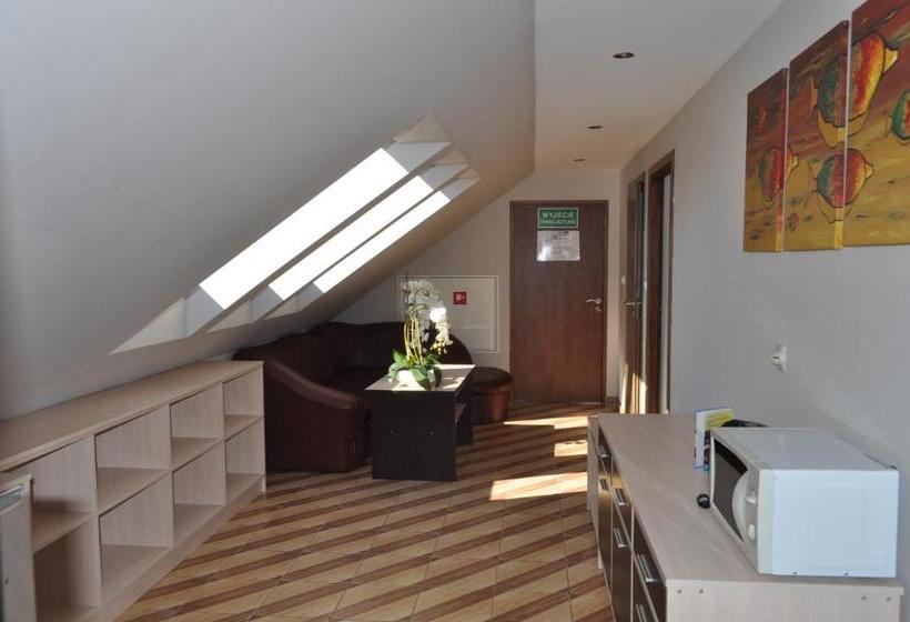 استراحتگاه Arena Slonca