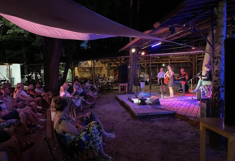 渡假胜地 Centrum Trzy Jeziora Wieleń