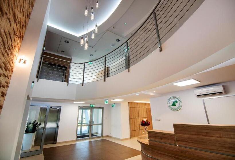 Курорт Dobre Z Lasu