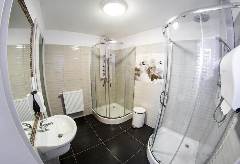 Курорт Dobre Z Lasu