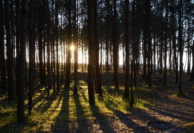 אתר נופש Dworek Jamneński