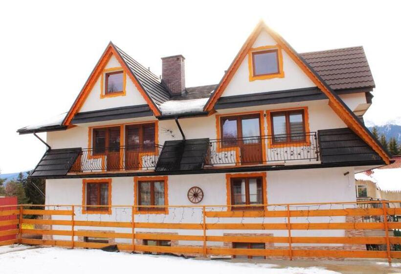 استراحتگاه Kompleks Wypoczynkowy Harnaś Ii