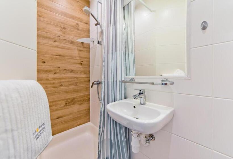 منتجع Piramida Lux