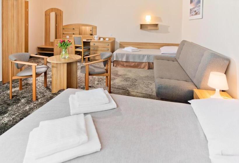 منتجع Piramida Lux