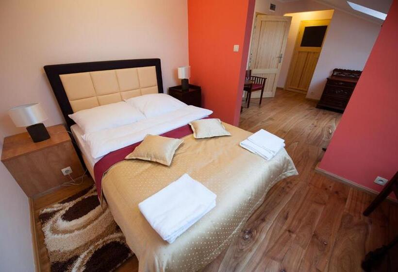 渡假胜地  Siedem Drzew