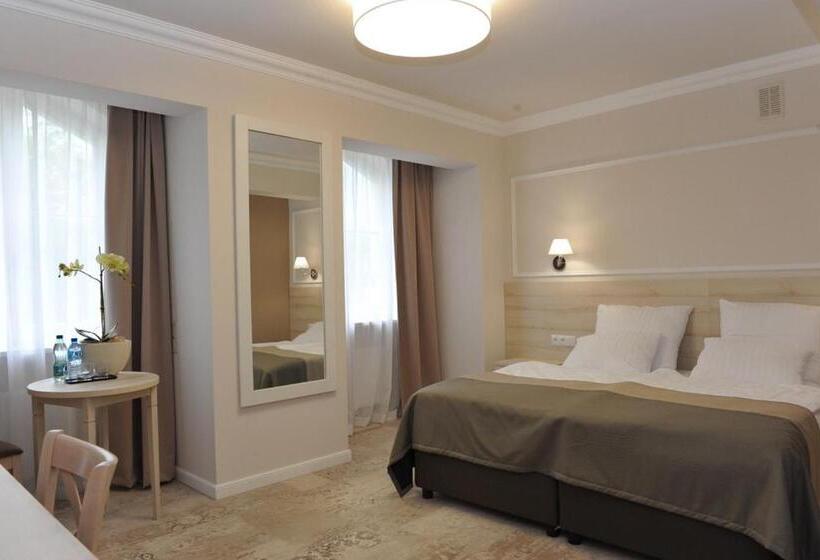 استراحتگاه Stare łazienki