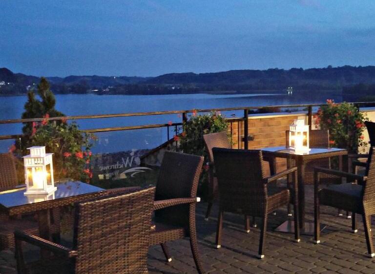 リゾートホテル Wichrowe Wzgórze Chmielno