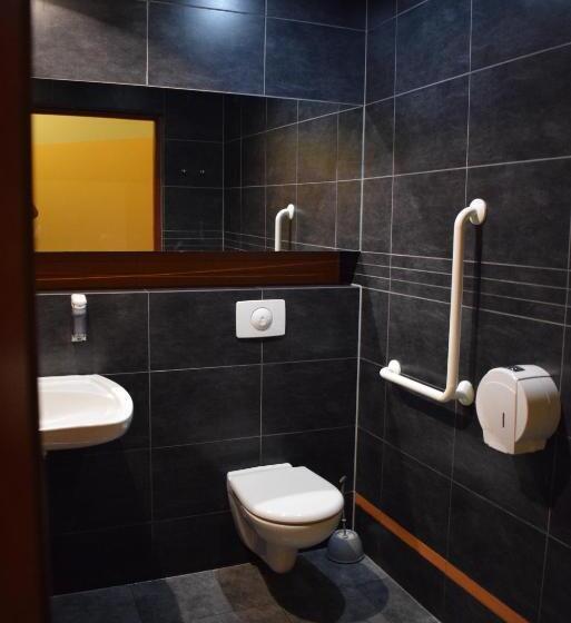 אתר נופש Willa Helvetia Wellness & Spa