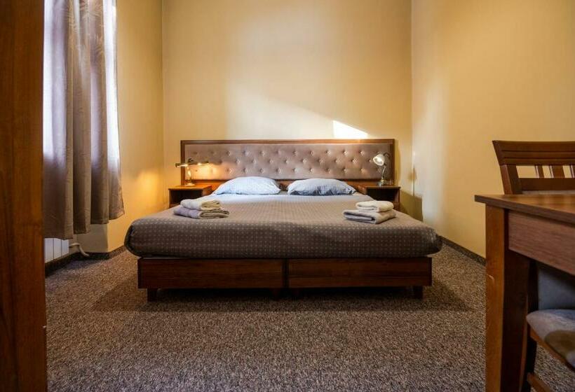 Rynek 7   Apartamenty