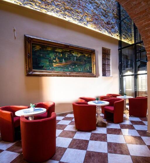 Rynek 7   Apartamenty