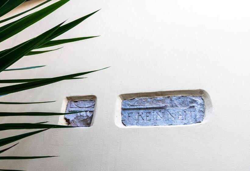 Rynek 7   Apartamenty