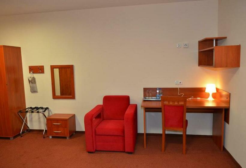 Spokój Restauracja I Motel
