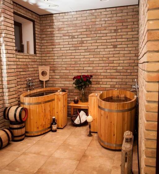 Trzy Korony Boutique Hotel&spa Piwne