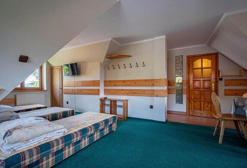 הוסטל Dom Wczasowy Stanislawa