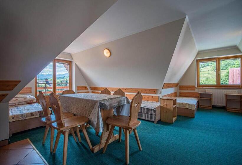 הוסטל Dom Wczasowy Stanislawa