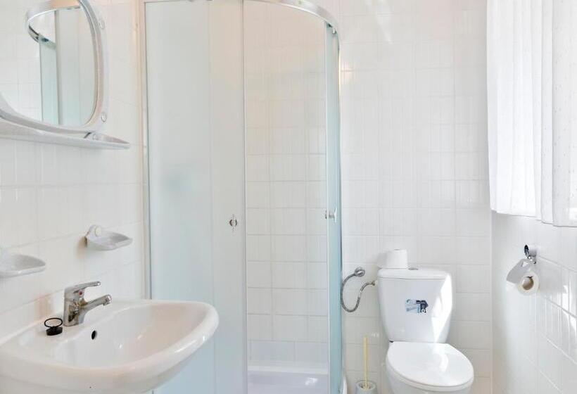 ユースホステル Harmonia