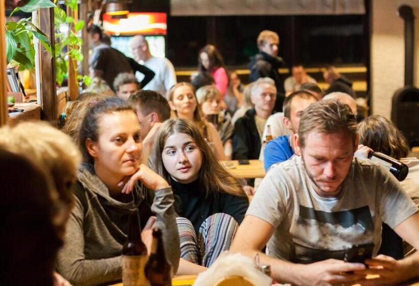 הוסטל Kremenaros