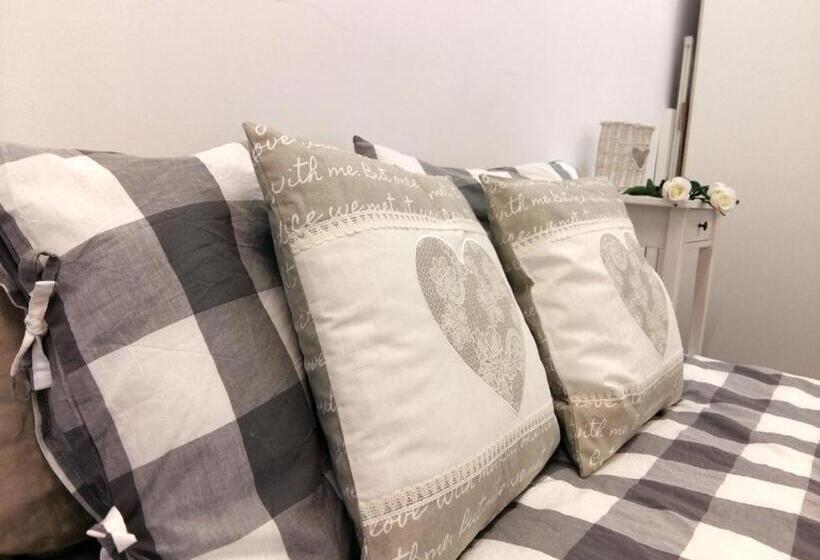 فندق صغير Master Corner Apartment