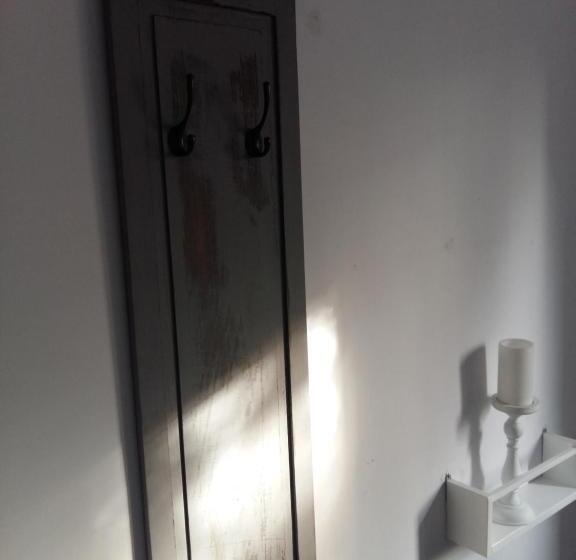 فندق صغير Master Corner Apartment