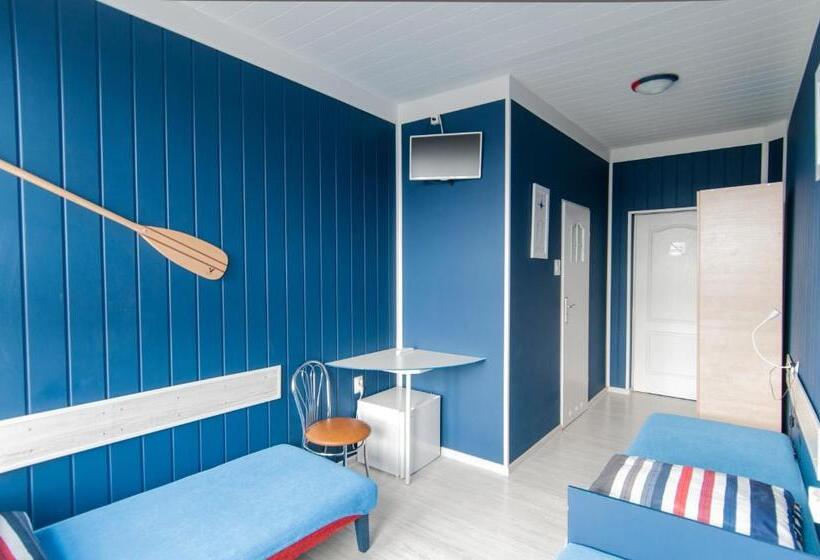 هاستل Noclegi Elan