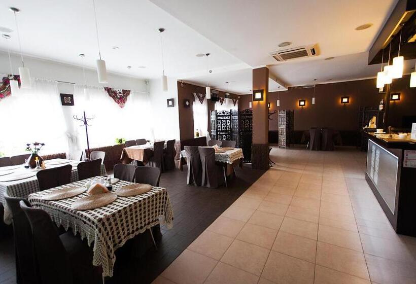 Общежитие Noclegi Folkowa