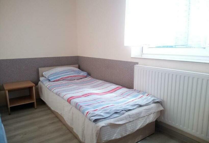 هاستل Noclegi Przy Szpitalu