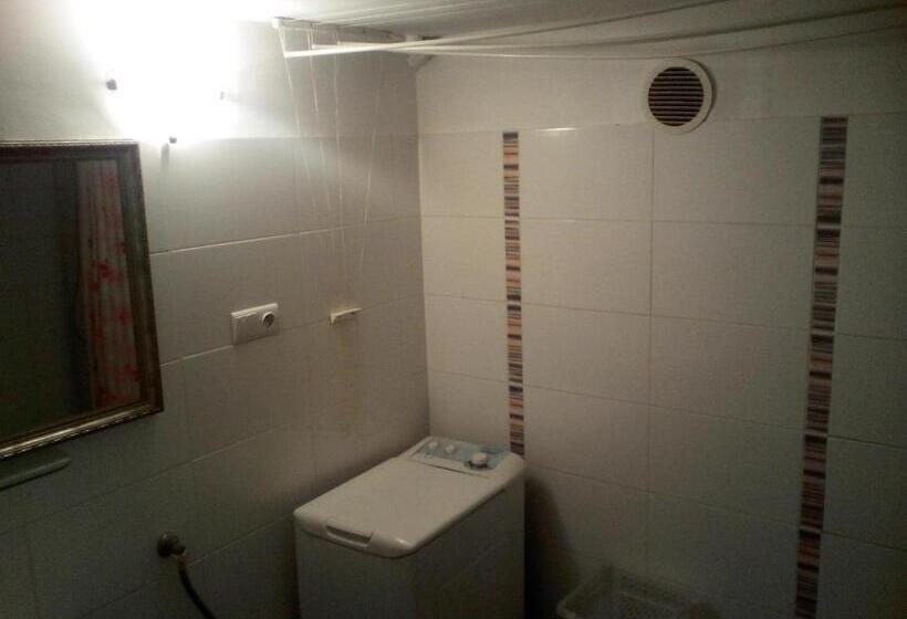 هاستل Noclegi Przy Szpitalu