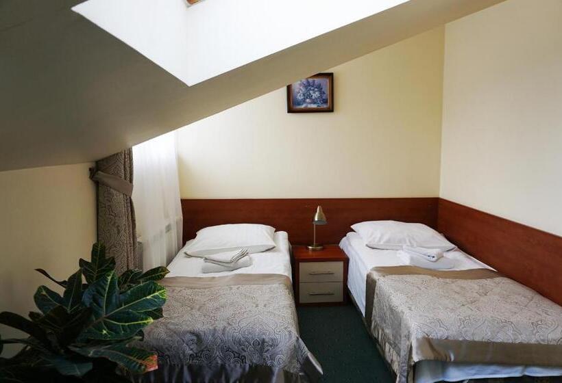 הוסטל Pod Szczęśliwą Gwiazdą