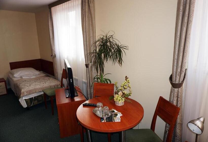 הוסטל Pod Szczęśliwą Gwiazdą