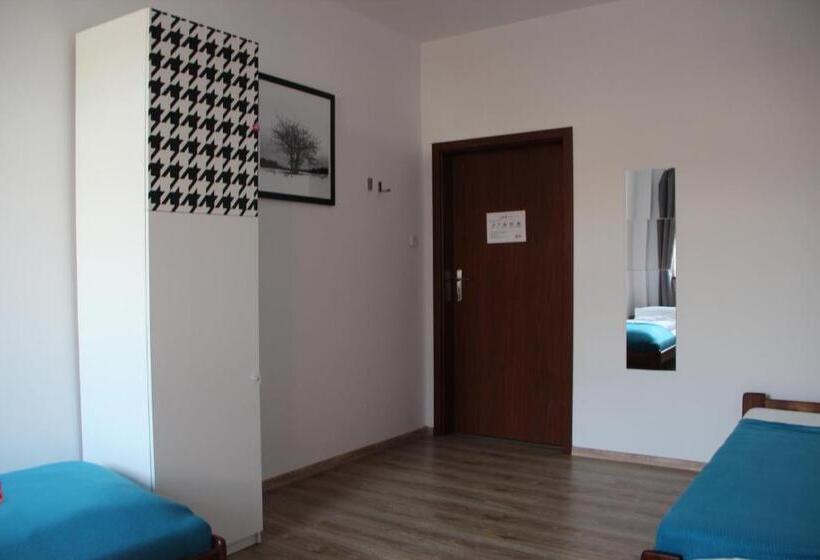 هاستل Pokoje Babina