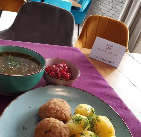 هاستل Route One   Restauracja & Pokoje Hotelowe