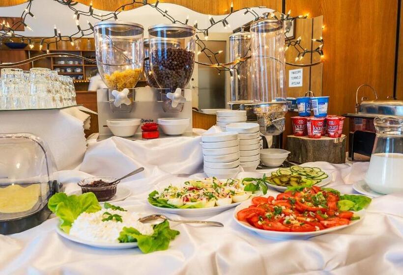 هاستل Savoy Wrocław