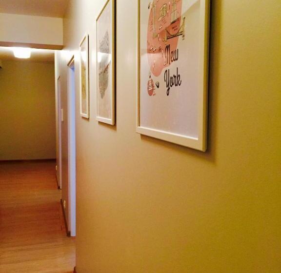 هاستل Stacja Centrum