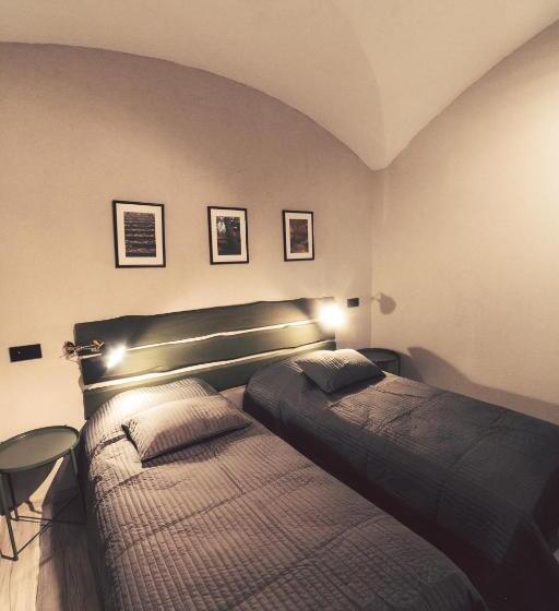 هاستل Twierdza Toruń   Fort Iv