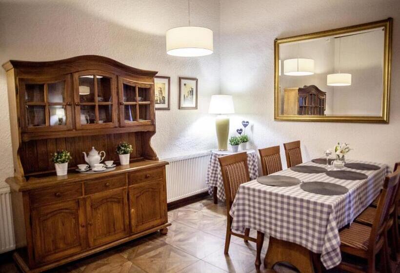 ユースホステル Zajazd Boryna