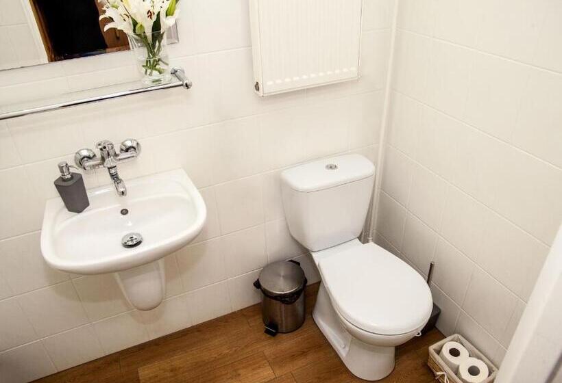 ユースホステル Zajazd Boryna