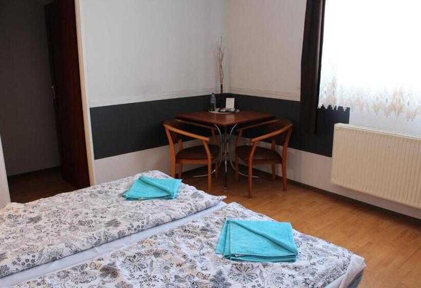 هاستل Zajazd Grodzki