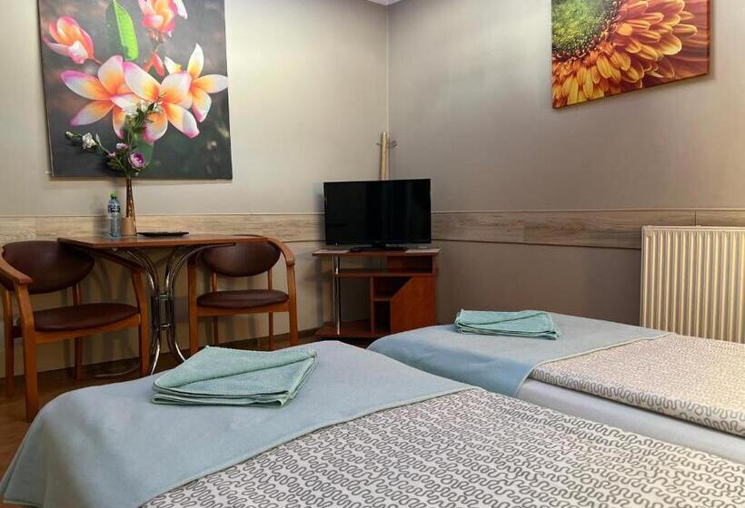 هاستل Zajazd Grodzki